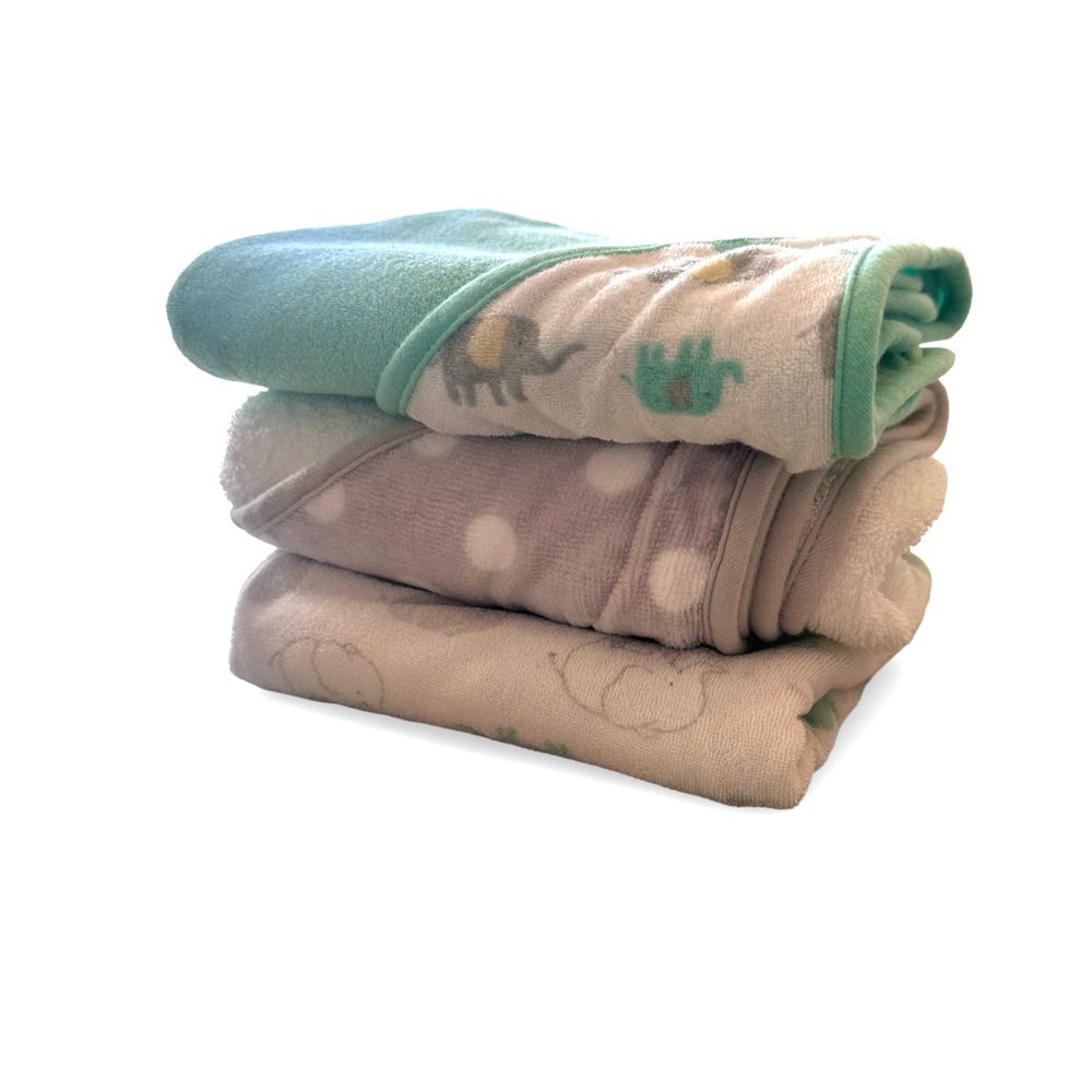 Set of 3 Plush Baby Bath Towels - Mint Green, Light Gray & Cream